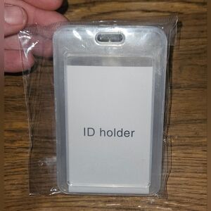 Clear Vertical ID Badge Holder Keychain With Retractable Clip BNIB